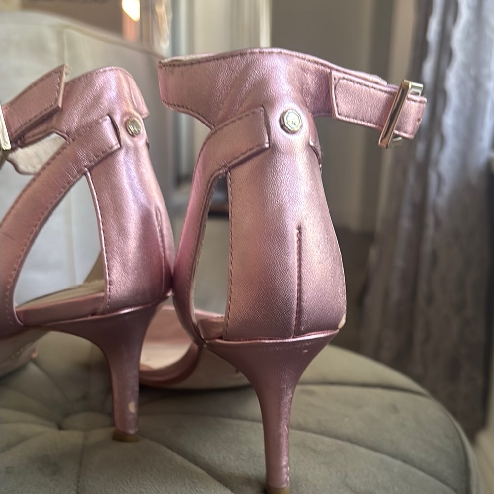 Elegant Pink Ankle Strap Sandals - Picture 4 of 8